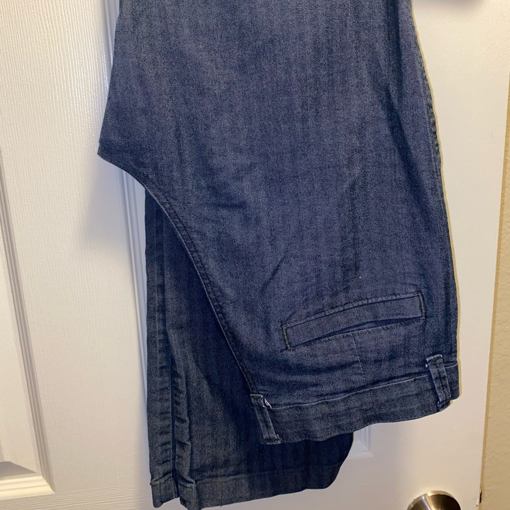 Lee Riders size 6 straight cut